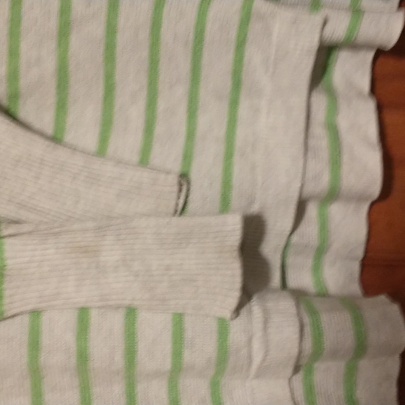 Aeropostale woman's size SP v-neck knitted striped oversized high-low sweater - Picture 6 of 11